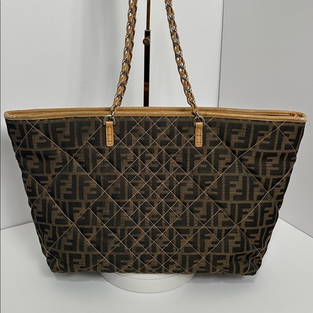 💯Authentic Fendi Brown Zucca Quilted Nylon Large Roll Tote🍀 - Picture 5 of 17